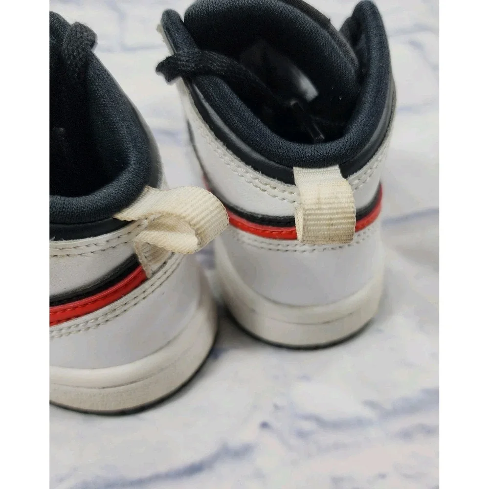 Nike Air Jordan Mid TODDLER SIZE 5C Red Black White 640735-075 2020